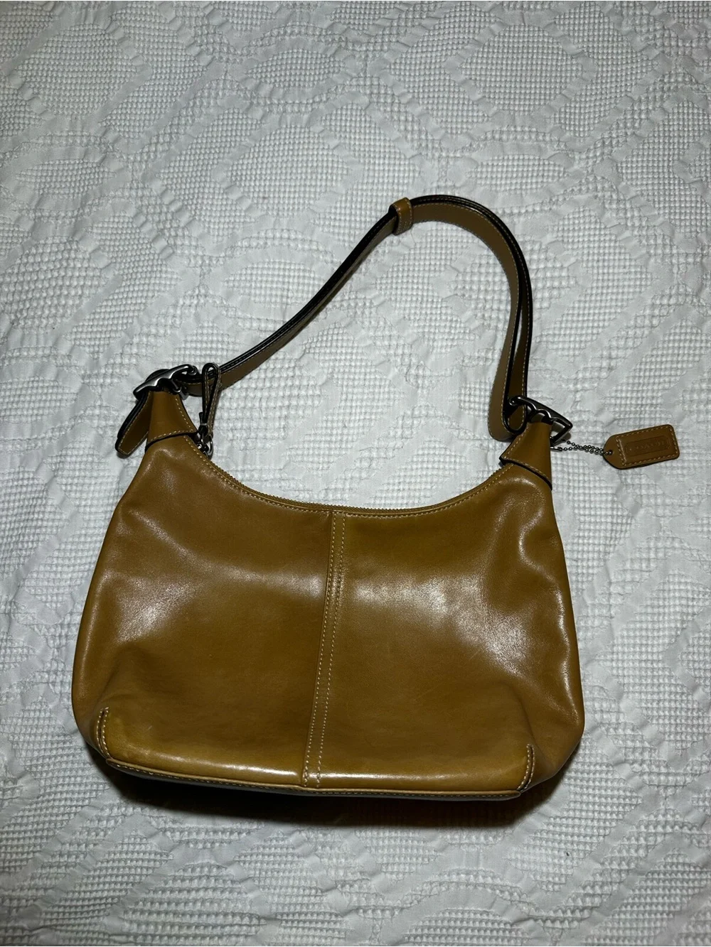 COACH Vintage Legacy British Tan Leather Convertible Shoulder Bag-9566